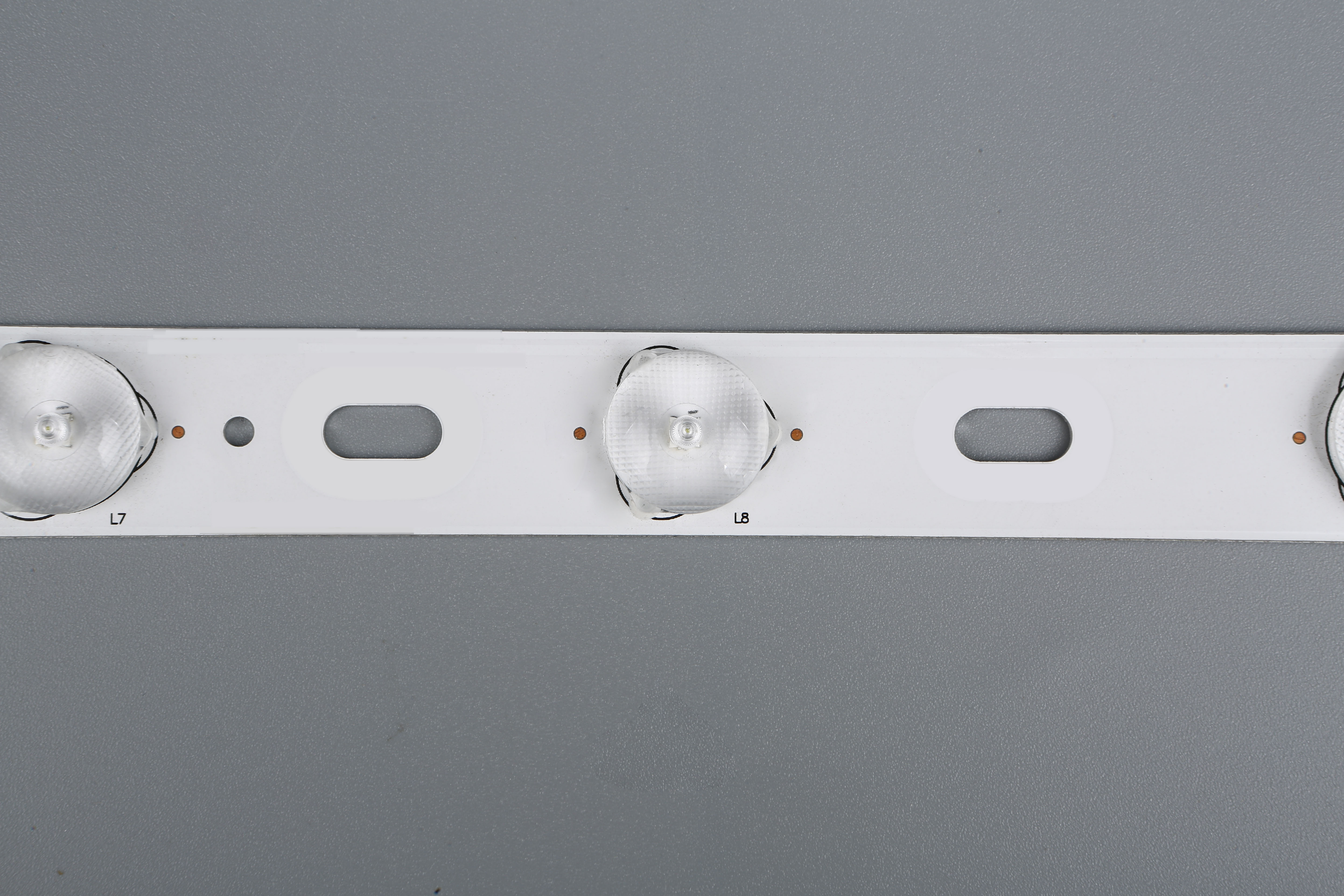 TV-129 KL42GT618 35017855 REV-00 New And Original Aluminum Tv Led Backlight Strip 8pcs Per Set For Konka 42 Inch Smart Home Tv