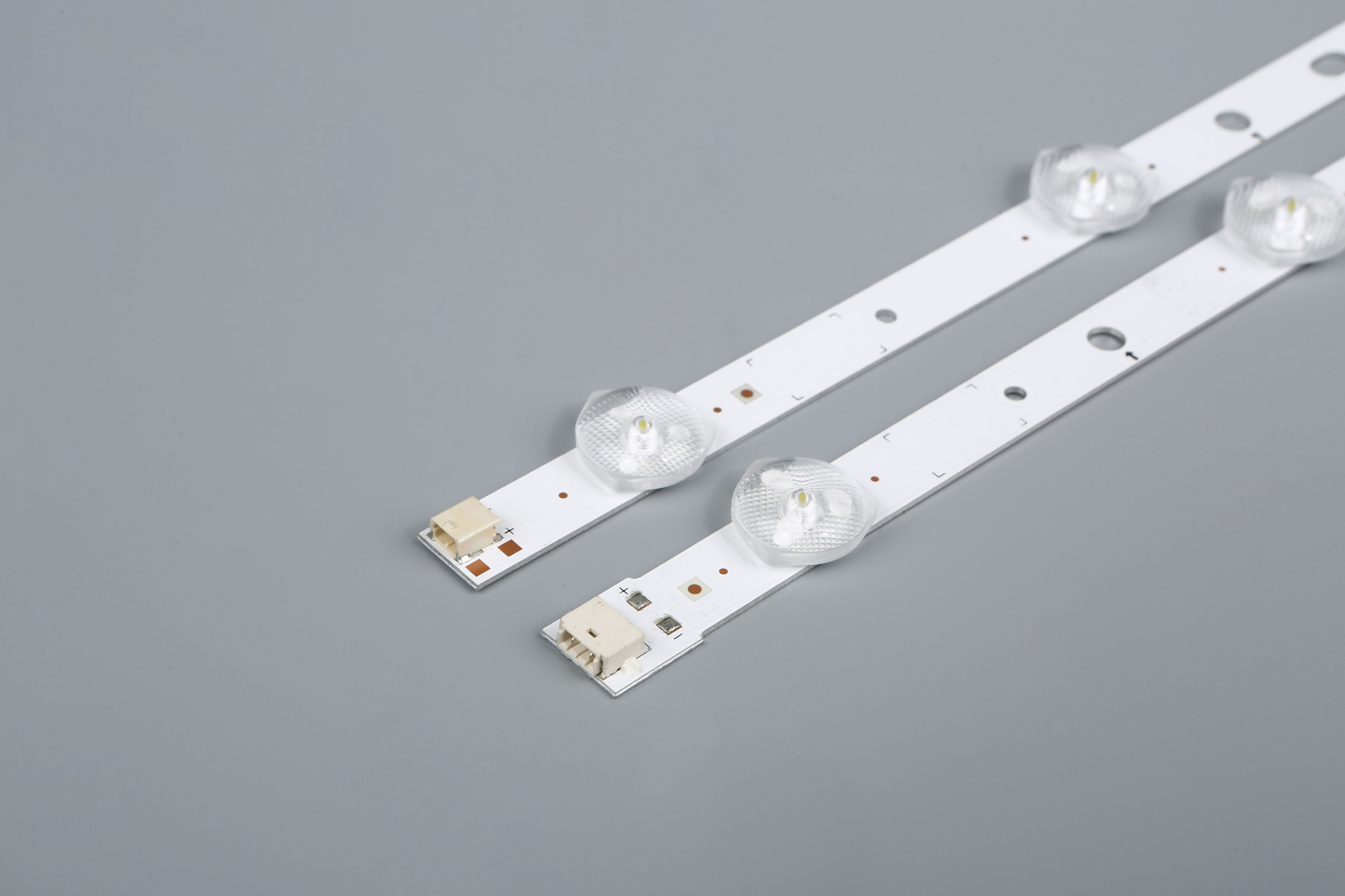 TV-120 SAMSUNG-2013SUS46-3228N1-B2-L06-REV1.7-131015 LM41-00001X use for led tv backlight